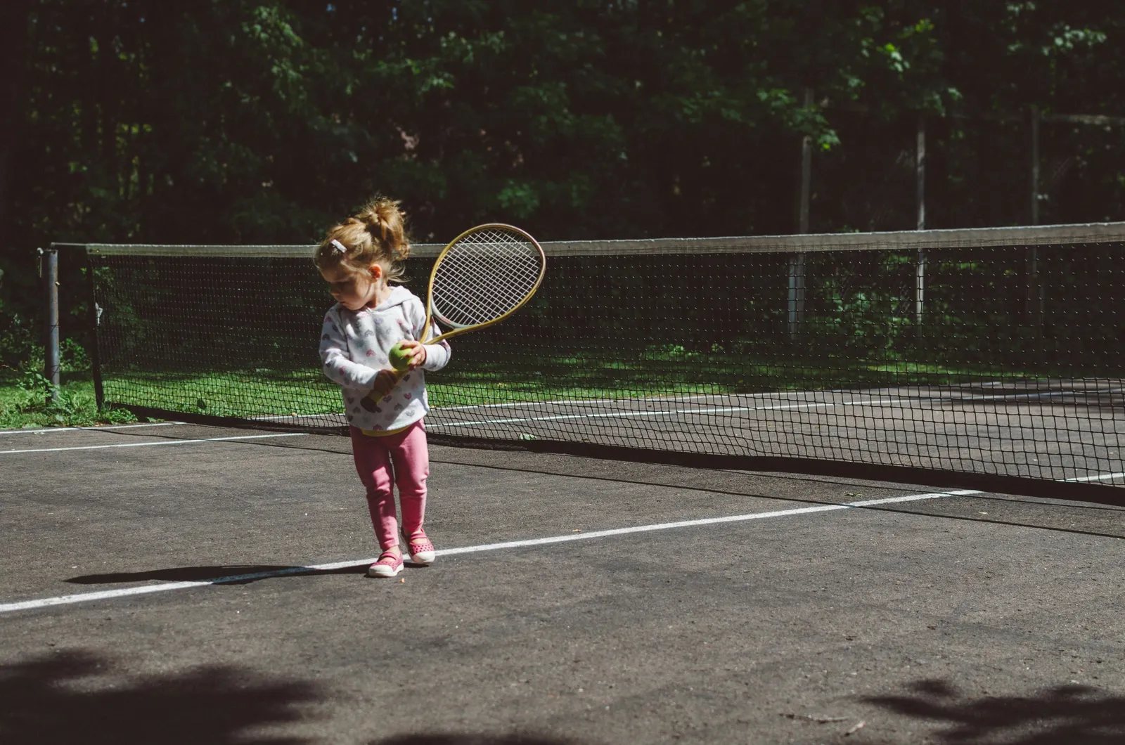 Kids playing tennis - photo 3